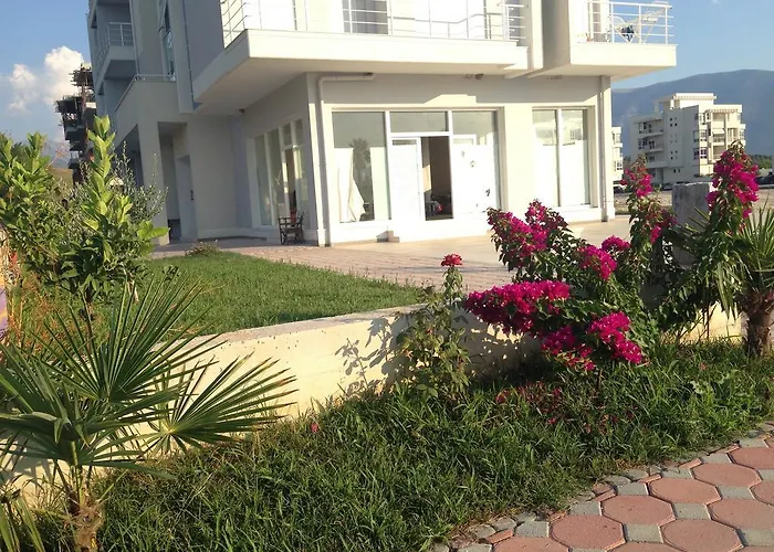 Beachfront Apartman *