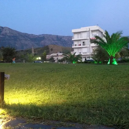 Beachfront * Orikum