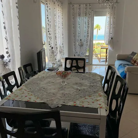 Apartament Beachfront *